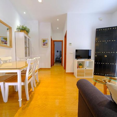 Patio Rialto Apartment Севиля Екстериор снимка