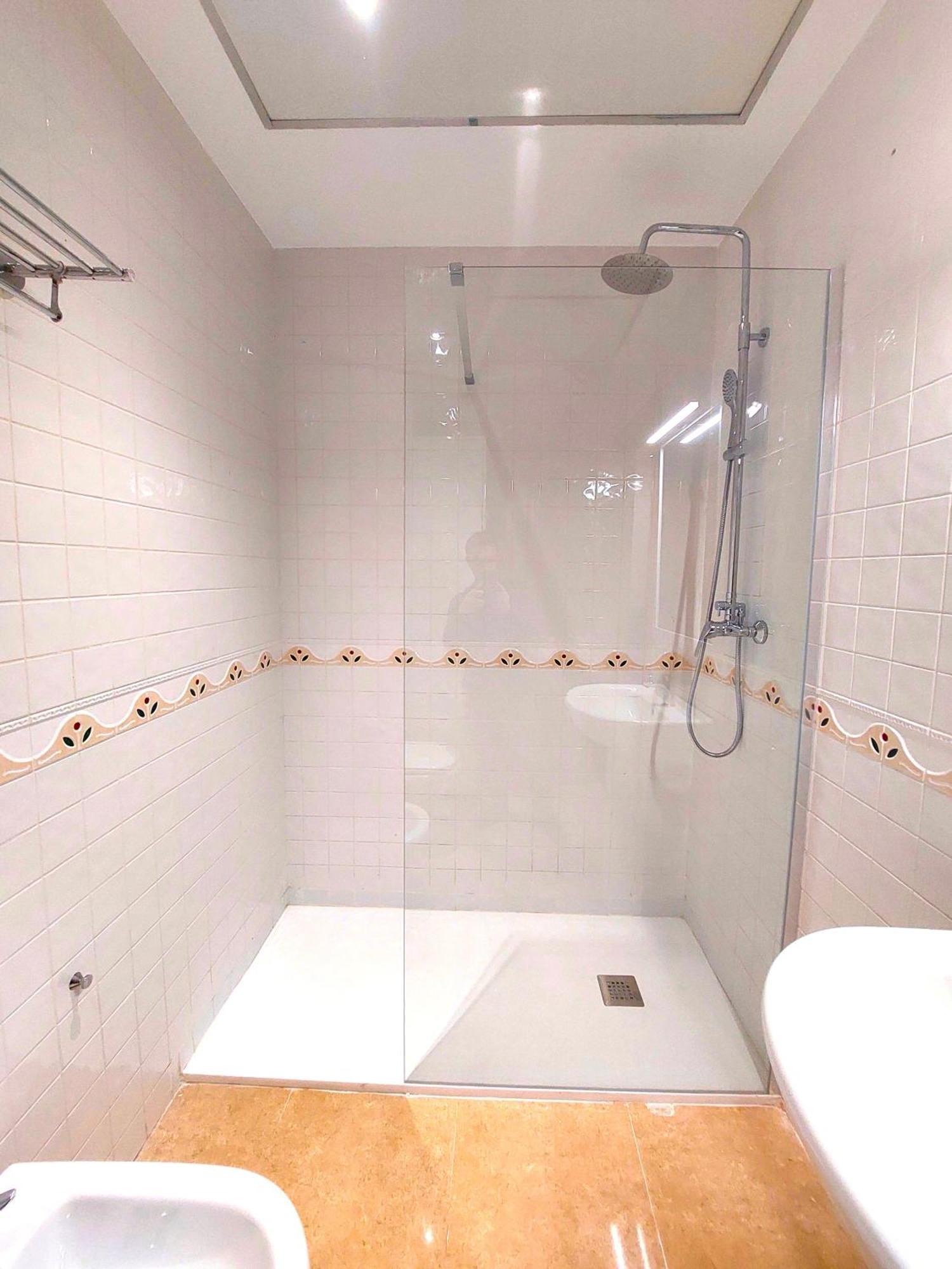 Patio Rialto Apartment Севиля Екстериор снимка
